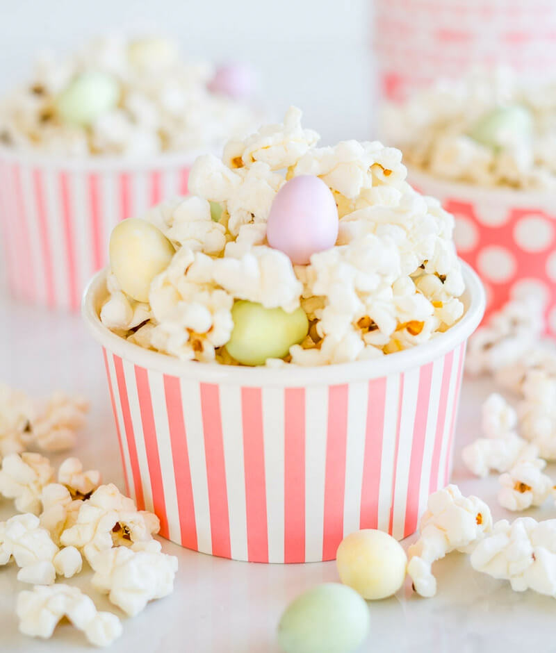Easy Easter Snack: Easter Egg Hunt Popcorn