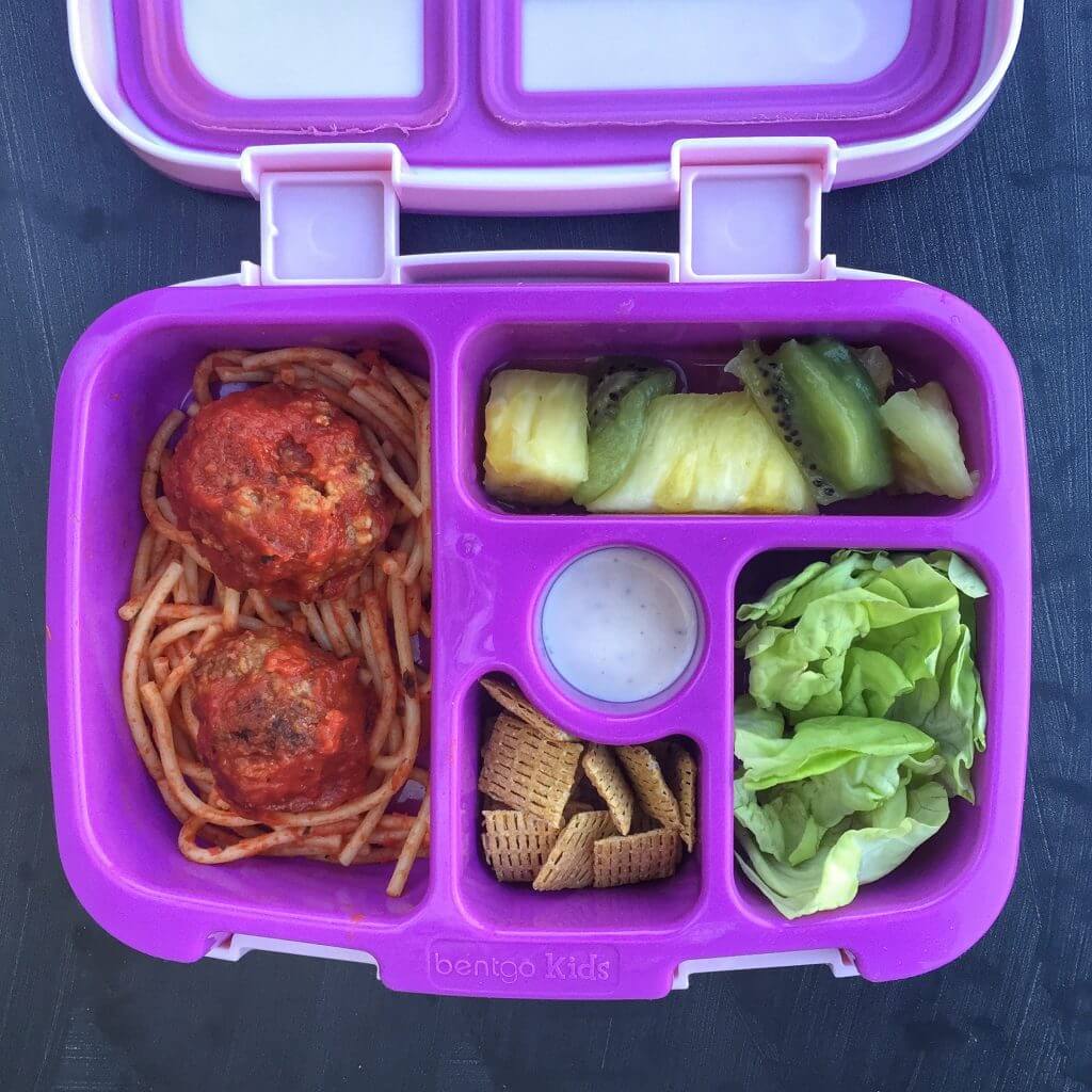 How to Pack a Healthy Lunchbox--Work in Veggies