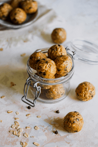 No-Cook Peanut Butter Chocolate Chip Cookie Bites from Holley Grainger
