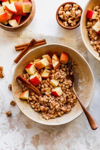 Cinnamon Apple Breakfast Barley