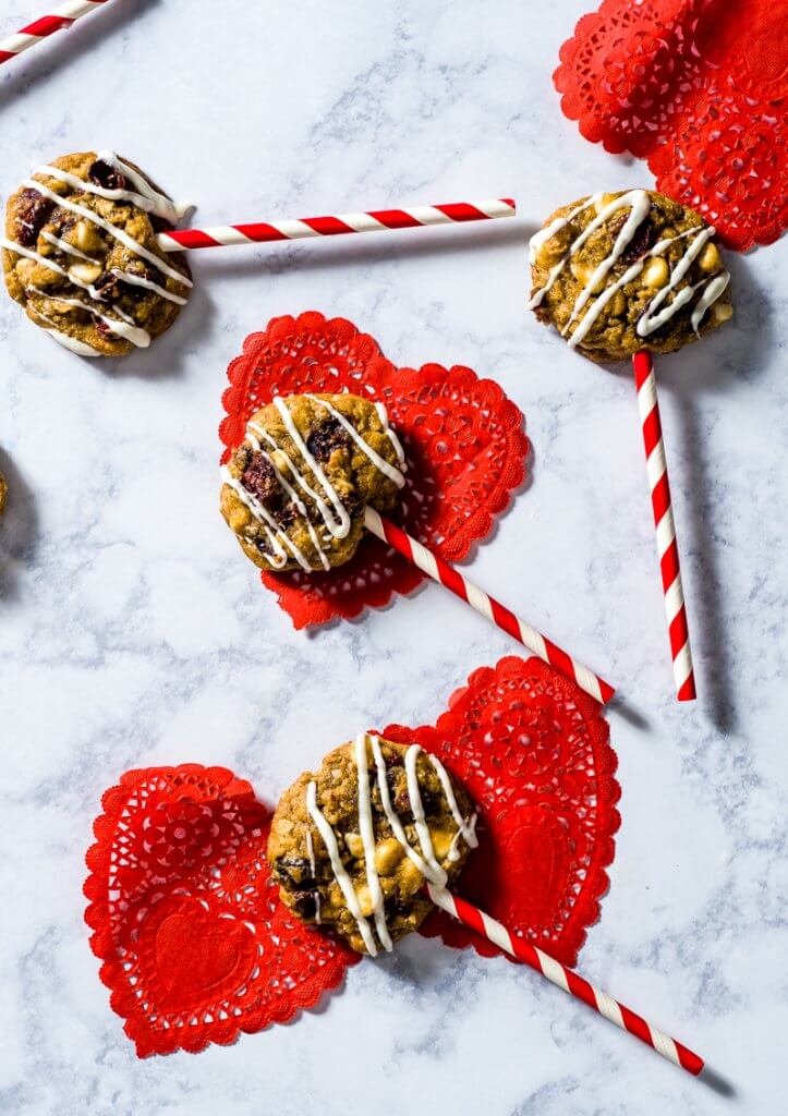 White Chocolate Cherry Oatmeal Cookie Pops