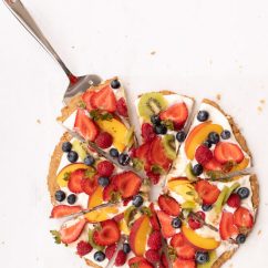 Healthy Fruit Pizza from Holley Grainger