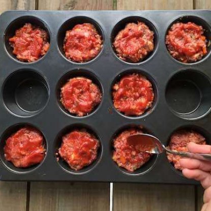 Italian Mini Meatloaf Muffins